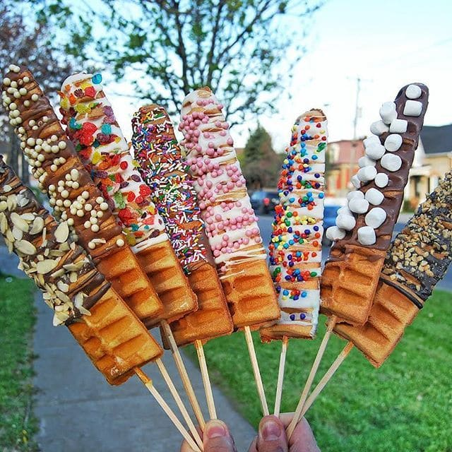 Hummie Bear Waffle Edition met lolliwafels en toppings